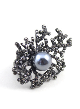 克拉欧美风珍珠闪钻弹力夸张戒指
