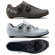NW Northwave Extreme Pro 2 road riding shoes carbon bottom mens 2022 models]