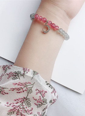 天然草莓晶灰月光石手链新月神话