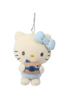 日本正版HelloKitty平成辣妹联名钥匙扣kt猫牛奶公仔书包玩偶挂件