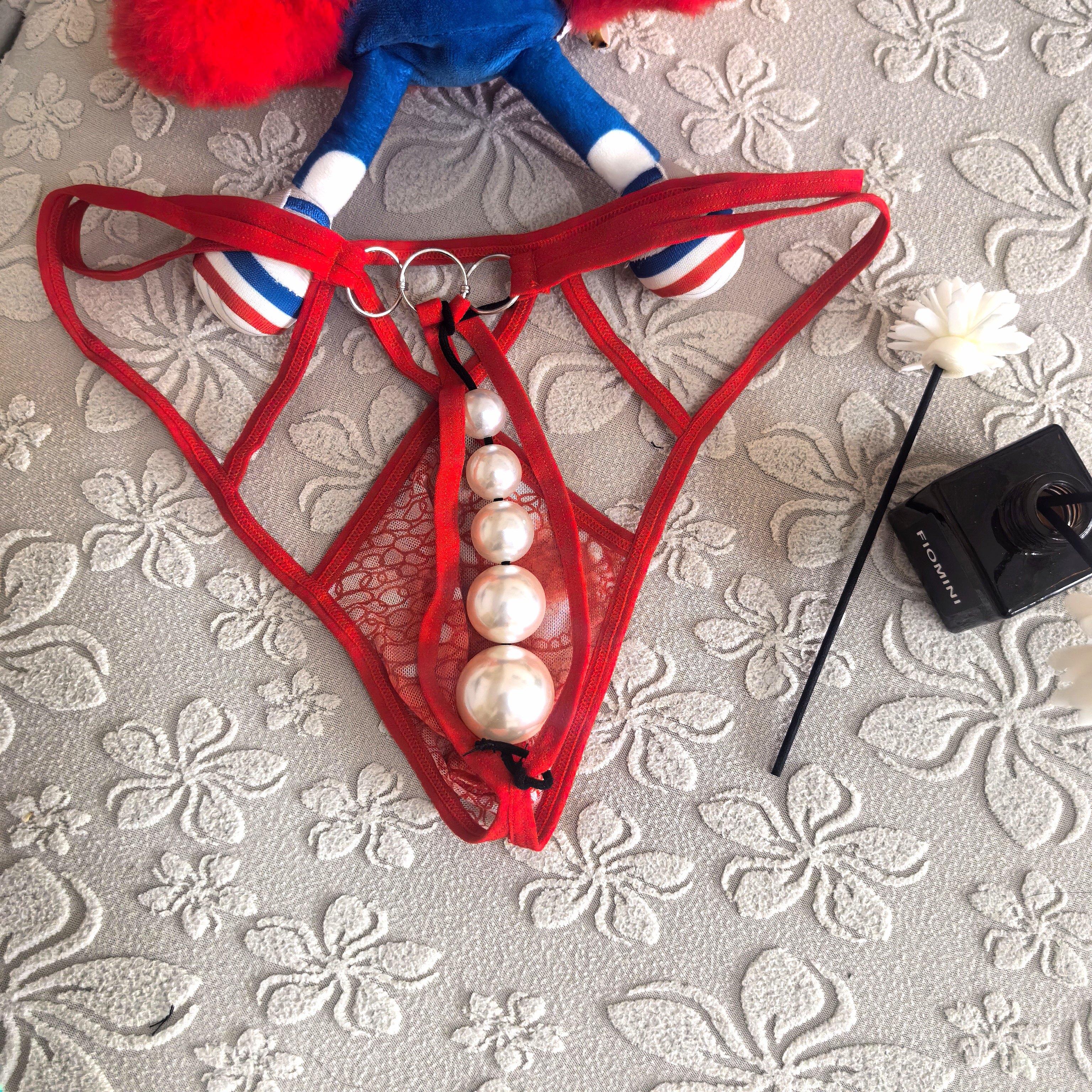 男士丁字裤蕾丝透明薄高弹臀部挂大珠子按摩个性玩法串珠短裤火辣,淘宝优惠券,粉丝福利购,淘宝优惠卷