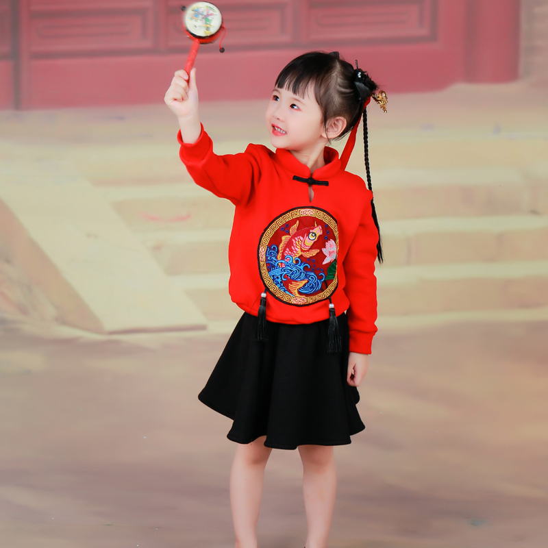 中国风亲子装 秋冬装新款一家三口唐装母女家庭装加绒汉服套装 2020 中国风亲子装 秋冬装新款一家三口唐装母女家庭装加绒汉服套装 2020