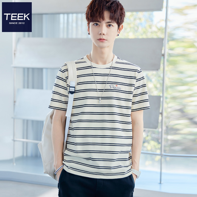 TEEK夏季新款条纹短袖T恤男款 大学生上衣设计感港风潮牌半袖体恤 - 图0