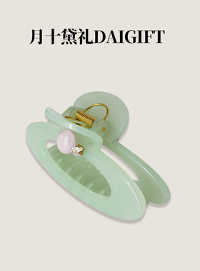 春夏气质浅绿色抓夹女2026新款