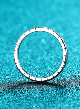 S925银戒指女半圈莫桑石尾戒小冰块介子莫桑钻戒指情侣礼物