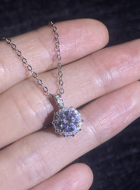 热卖新款s925纯银莫桑钻石项链女气质百搭韩版吊坠女时尚锁骨链