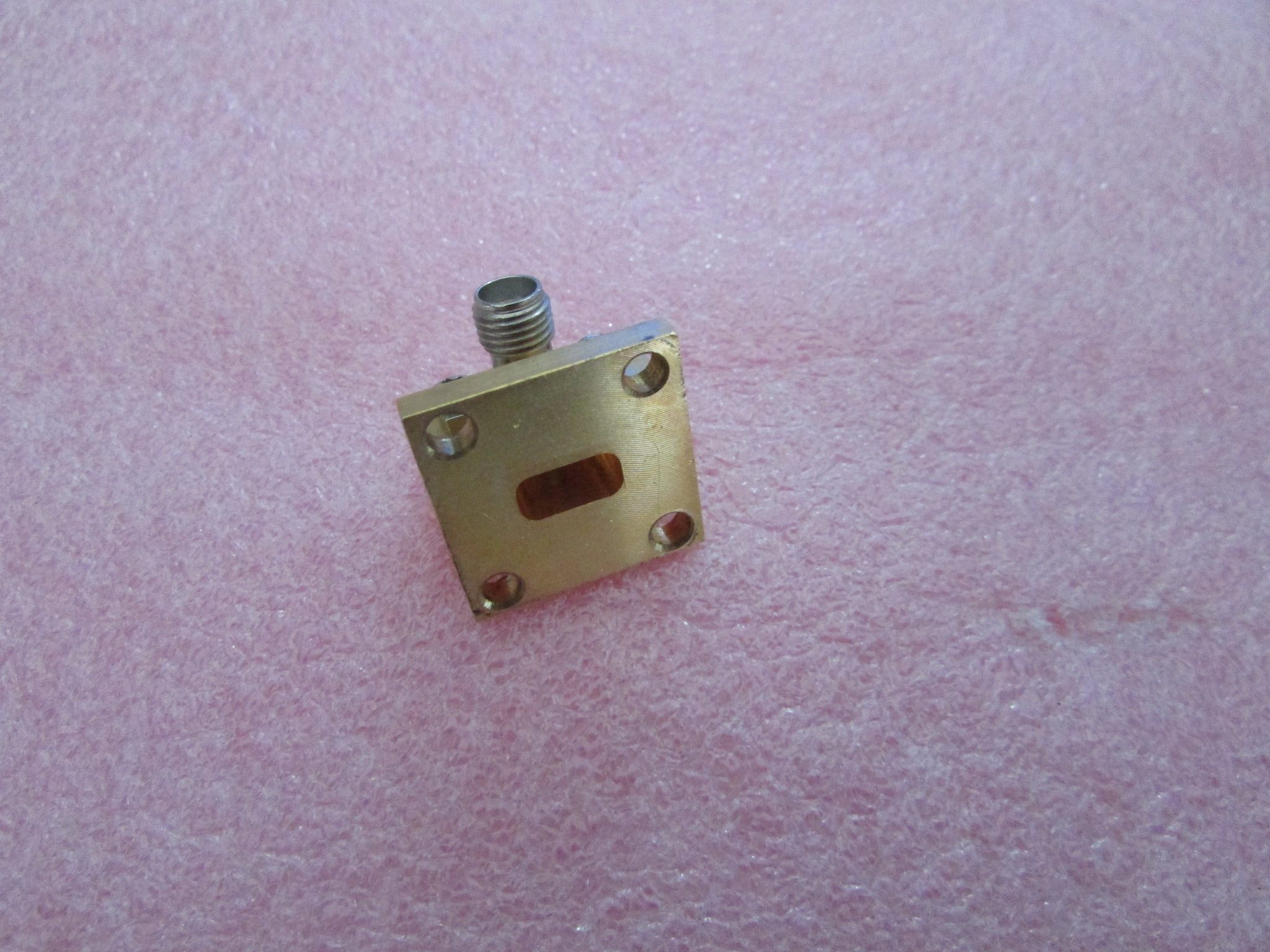 21.7-33GHz BJ260 WR34 SMA  波导转接器 - 图1