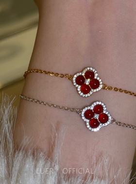 贵气感!轻奢!经典四叶草!新中式天然红玉髓通体纯银精致气质手链