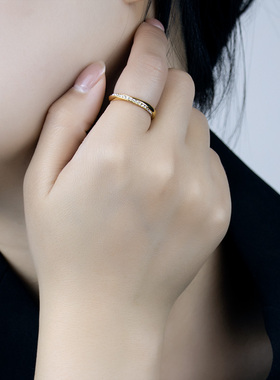 莫比乌斯金色戒指情侣戒指高级感