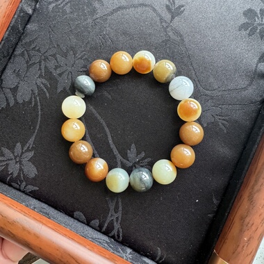 新疆和田玉楼兰三色手串12mm手串手链