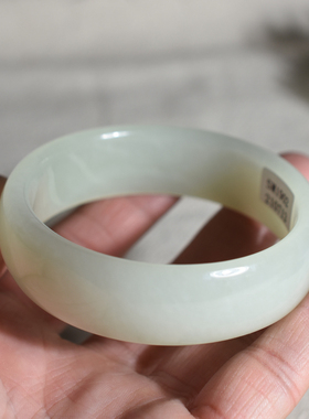 纯天然大宽条平安镯和田玉