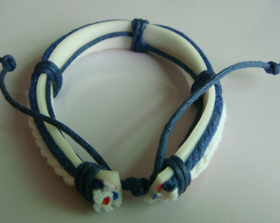 硅胶青春风编织时尚流行手链