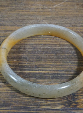 10024号 新疆克拉玛依金沙金丝玉手镯 内径61mm