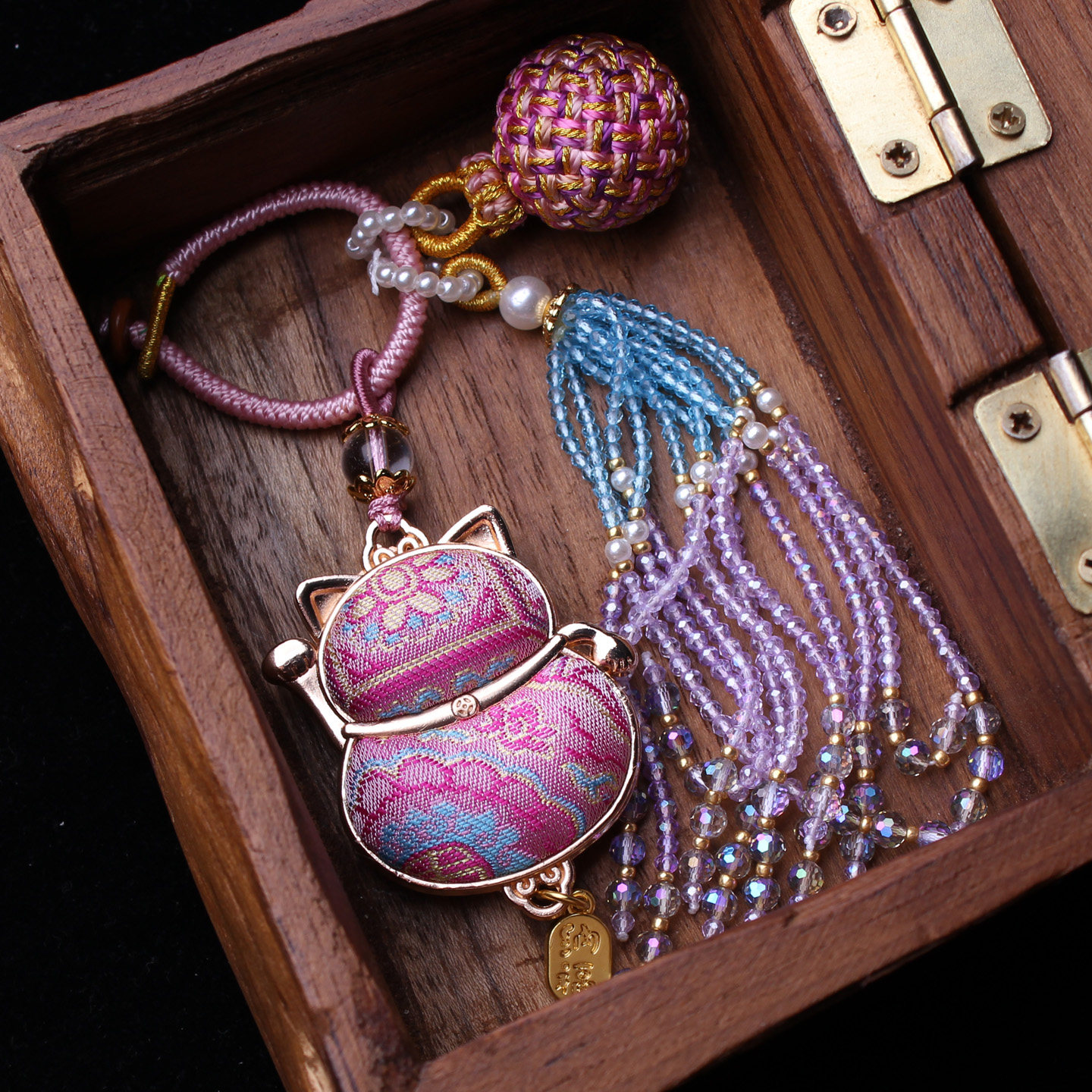 粉色招财猫非遗宋锦包包挂件流苏穗子编织有球必应汉服挂饰钥匙坠,淘宝优惠券,粉丝福利购,淘宝优惠卷