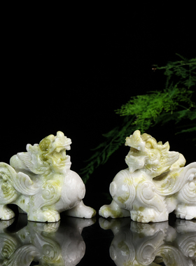 天然蓝田玉富贵貔貅摆件