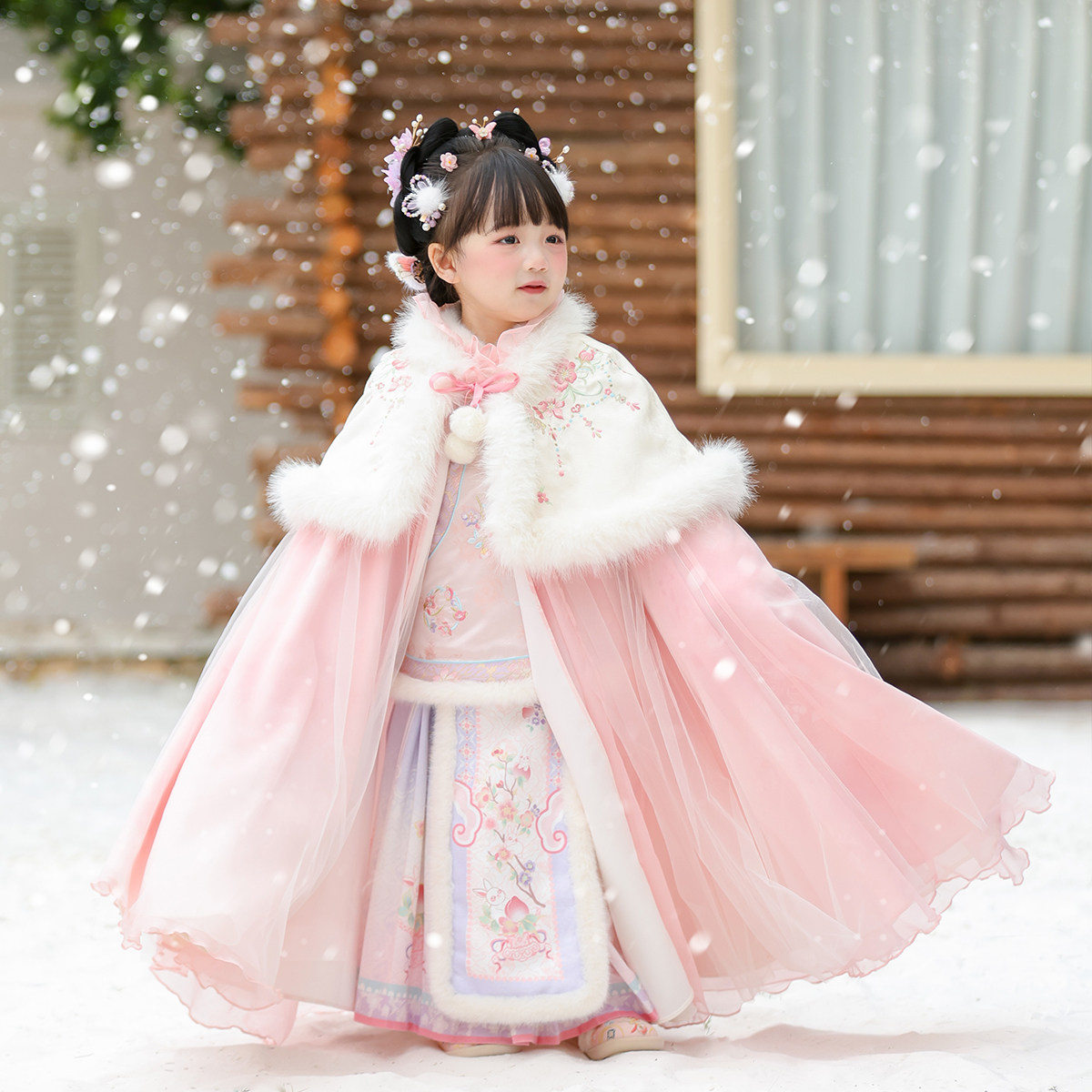 汉服女童2025冬款儿童新中式明制马面裙套装小女孩仙气国风拜年服,淘宝优惠券,粉丝福利购,淘宝优惠卷