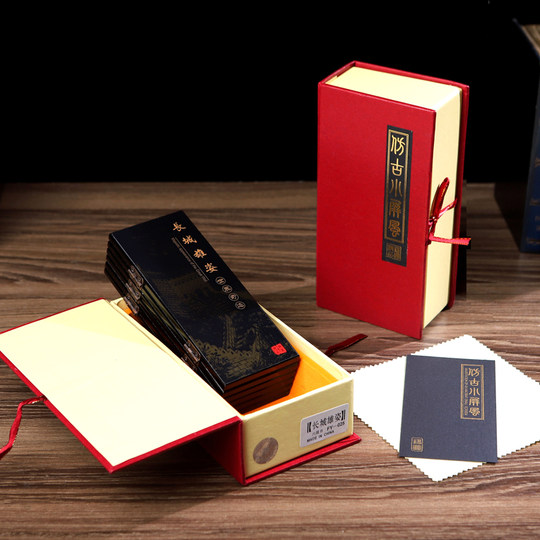 Gifts for foreigners Shanghai and Beijing business crafts