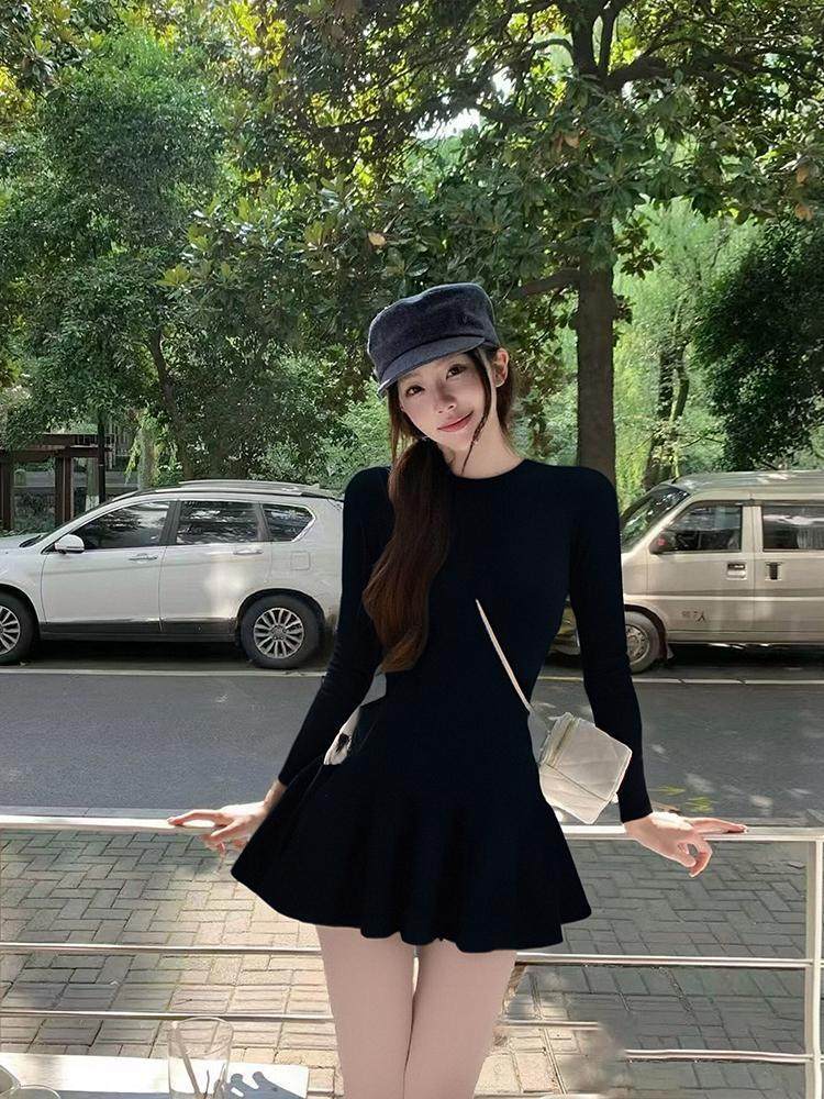 黑色轻奢小众清冷感修身收腰连衣裙新款精致名媛千金辣妹长袖短裙,淘宝优惠券,粉丝福利购,淘宝优惠卷