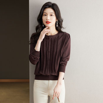 2024 Early Spring Waist Short Knitted Bottoming Shirt Loose Round Neck Long Sleeve Beautiful Mom Top Thin Women Clothing