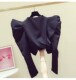 ເສື້ອເຊີດທີ່ມີແຂນ ແລະ ruffles, sophisticated ແລະກະທັດຮັດ