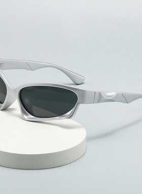 保罗雷朋官网大框运动款Y2K辣妹未来风欧美潮太阳镜水银色遮脸小