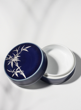 景德1004霁蓝银绘风竹盒