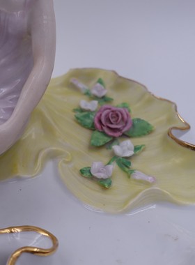 西洋古董德国陶瓷立体花朵少女托盘23cm长 13cm高 精致微瑕特价~