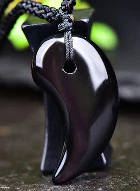 天然彩虹眼黑曜石挂坠勾玉