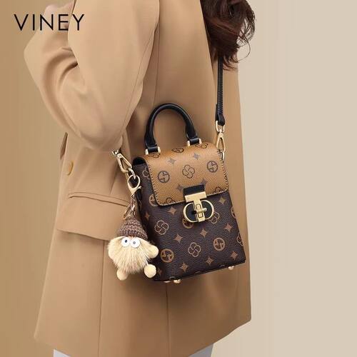 Viney手机包包女士2026新款斜挎包秋冬高级感迷你小包小挎包女包 - 图0