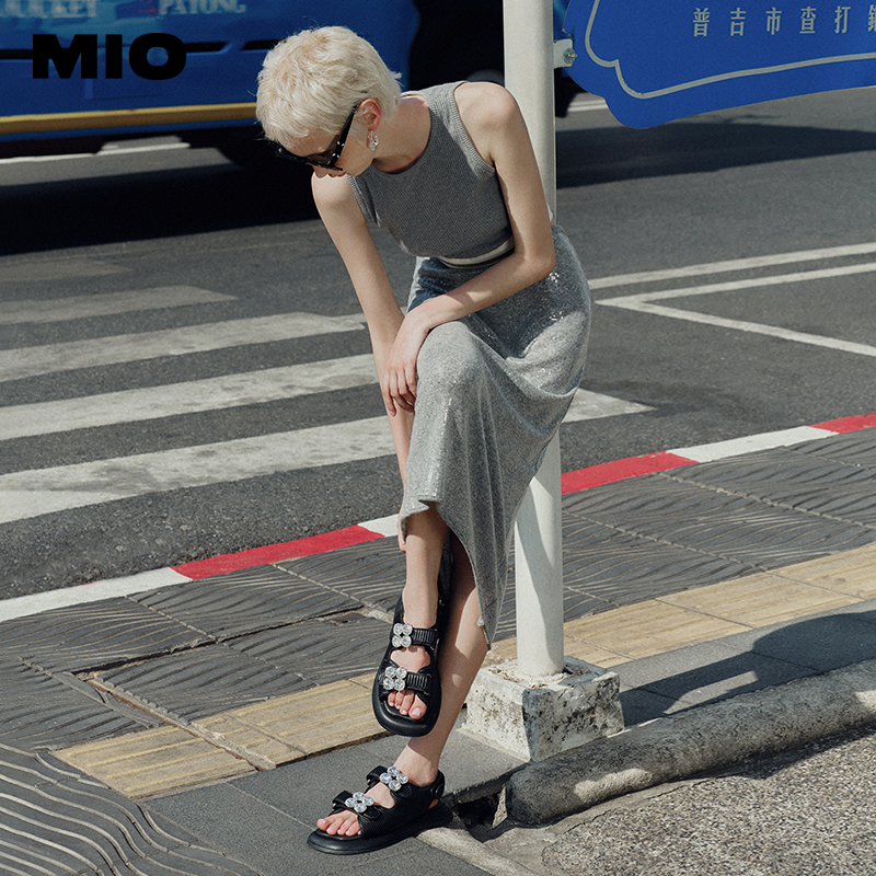 MIO米奥2024年夏季新款凉鞋甜酷时髦水钻休闲凉鞋轻便通勤凉拖女 - 图1