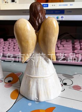 新款捧心天使雕塑妈妈生日礼物女性退休礼品居家装饰树脂工艺品