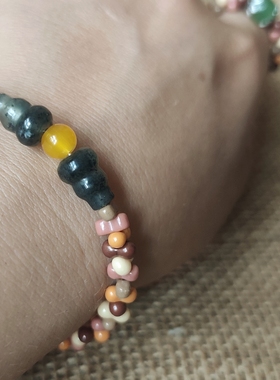 谜篱原创小众设计花生米珠搭配天然岫玉葫芦多宝手串手链