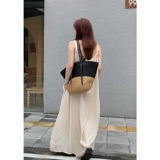 Соломенная пляжная вместительная и большая сумка на одно плечо