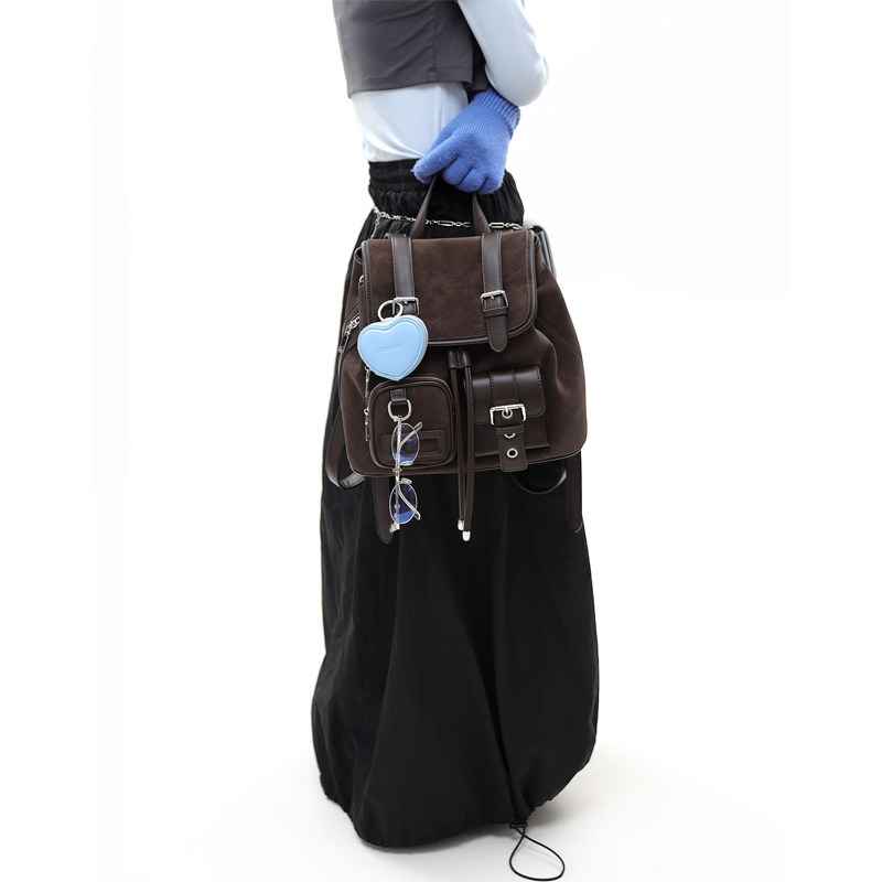 简着 /原创 布朗日记 麂皮绒棕巴恩风美式复古通勤学院双肩包背包,淘宝优惠券,粉丝福利购,淘宝优惠卷