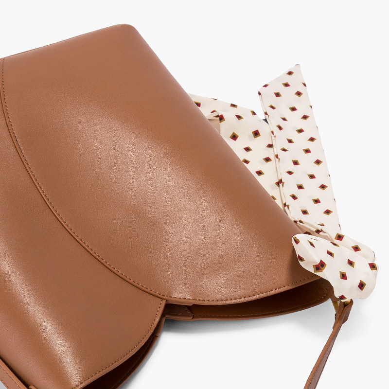  简佰格女士包袋