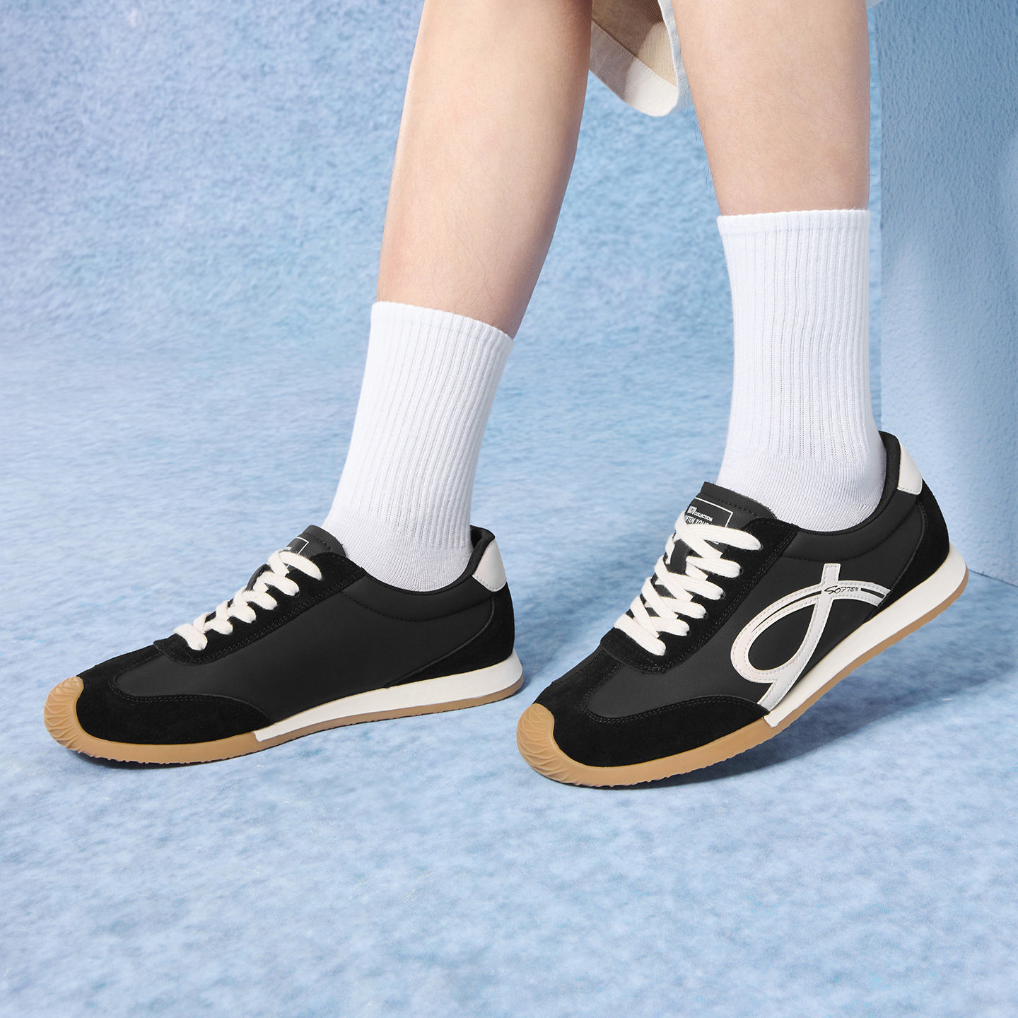 百思图2025秋新款潮流复古牛皮德训鞋男跑步鞋运动休闲鞋C5091CM5,淘宝优惠券,粉丝福利购,淘宝优惠卷