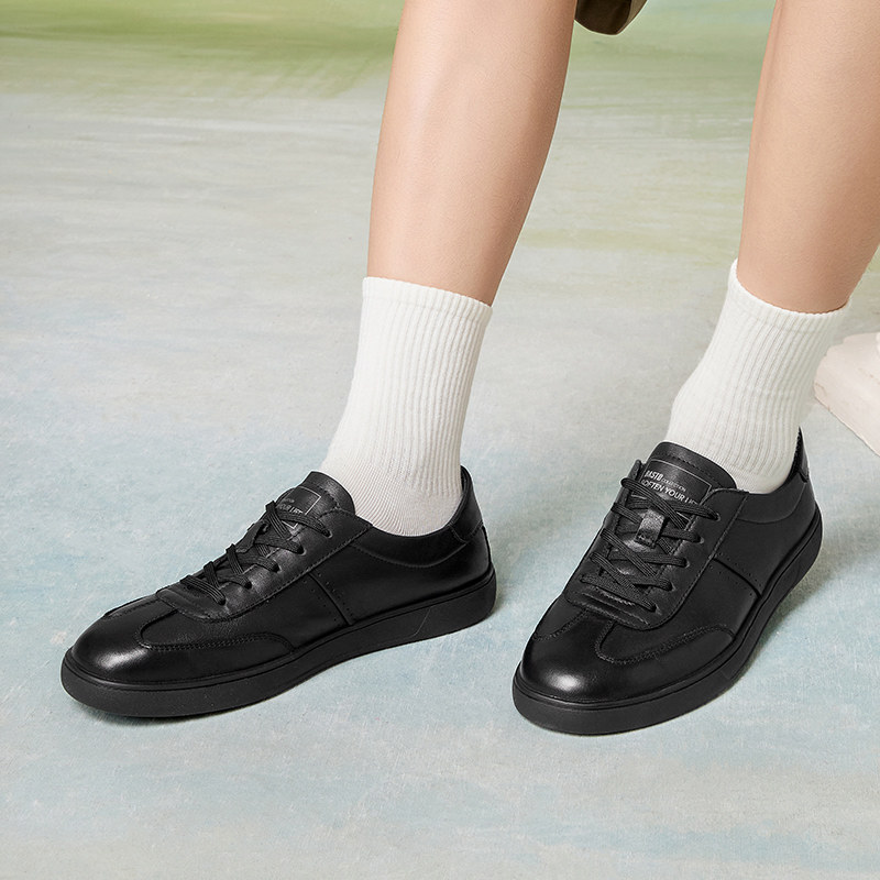 百思图2025春季新款商场同款简约运动板鞋平跟男休闲鞋W9682AM5,淘宝优惠券,粉丝福利购,淘宝优惠卷