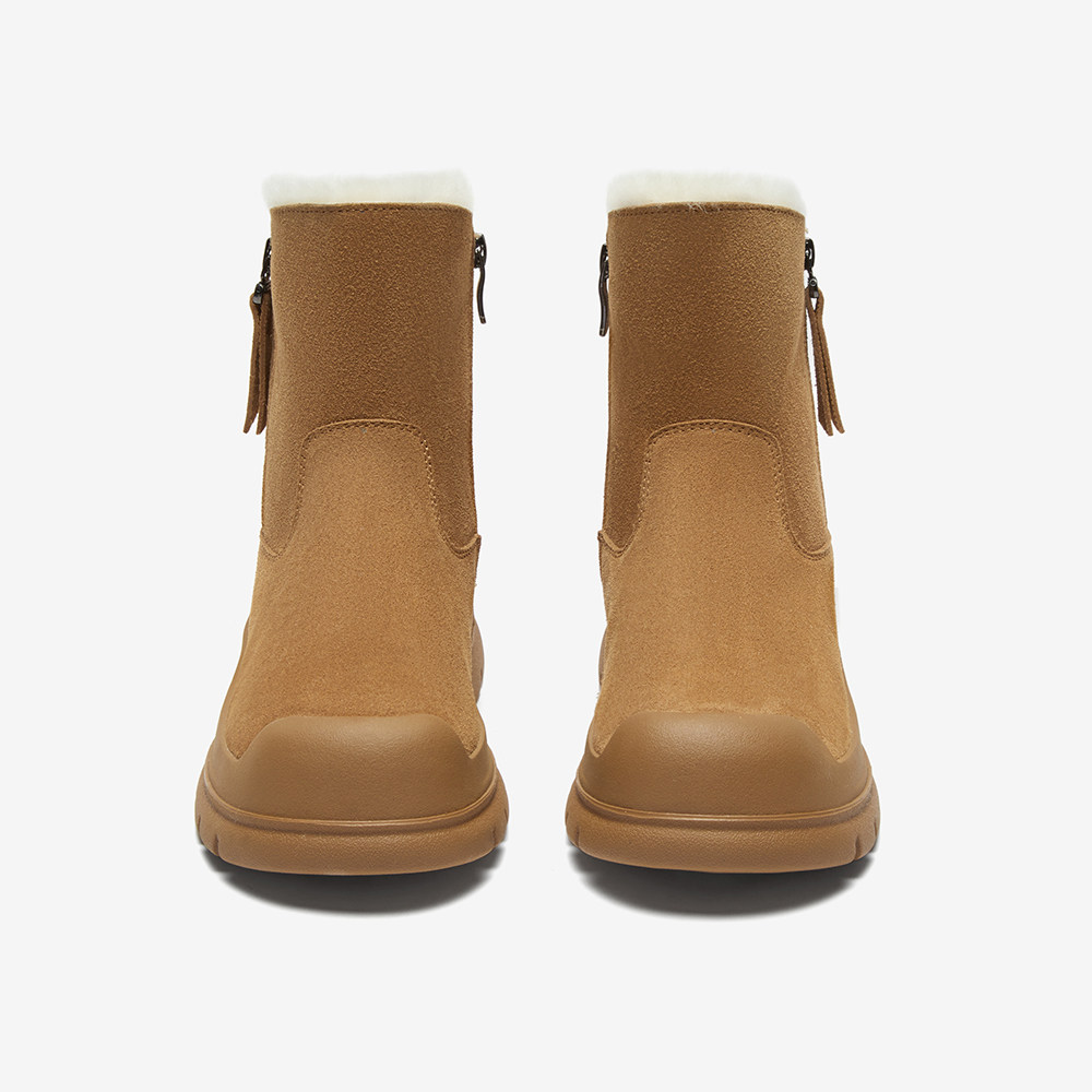  百思图时尚雪地靴