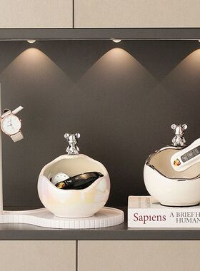 入户门口玄关放钥匙置物架收纳摆件轻奢高档鞋柜客厅暴力熊装饰品