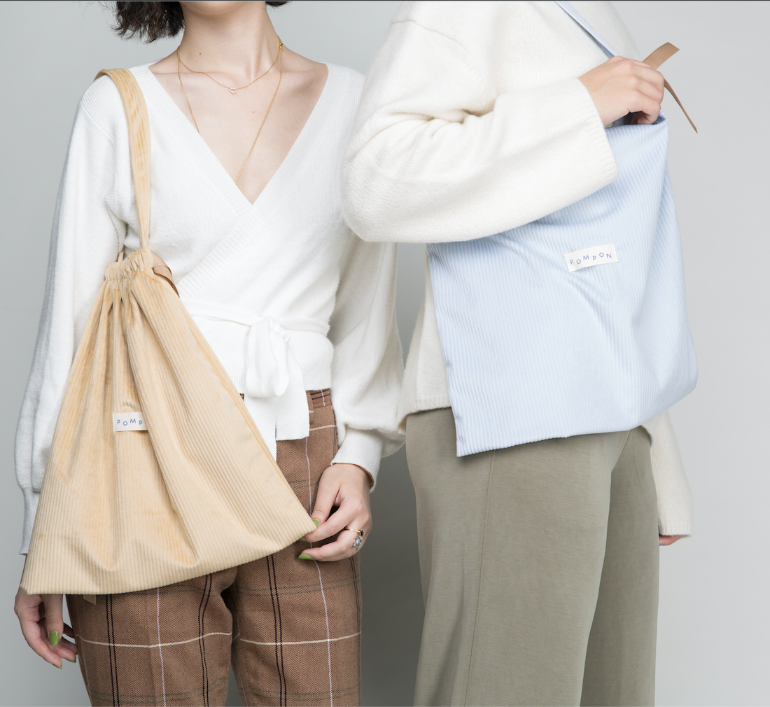 POMPON原创彩色小灯包灯芯绒ins鞋包化妆品收纳袋环保袋口红旅行 - 图2