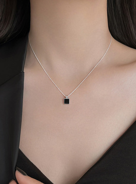 黑色方块项链女s925纯银轻奢气质小众设计感ins黑玛瑙吊坠