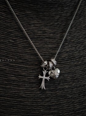 925银白水钻十字爱心锁骨链