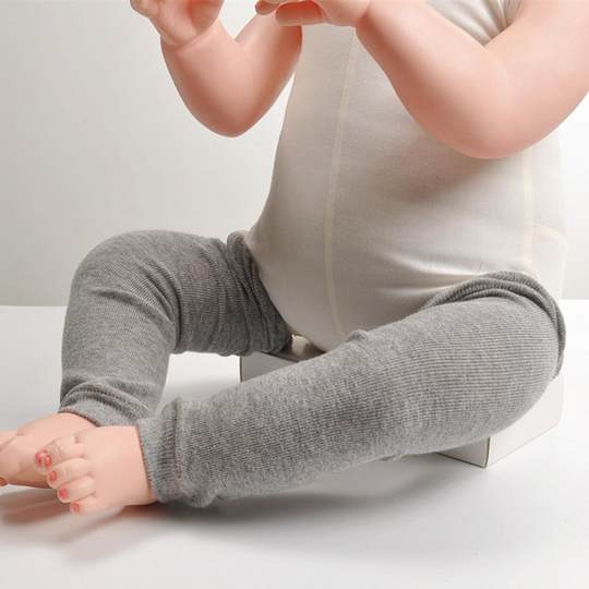 Baby winter diaper changing artifact leg cover knee socks