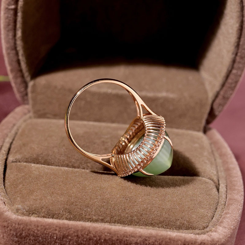 Fashionable Hetian jade inlaid with gold for wife’s birthday