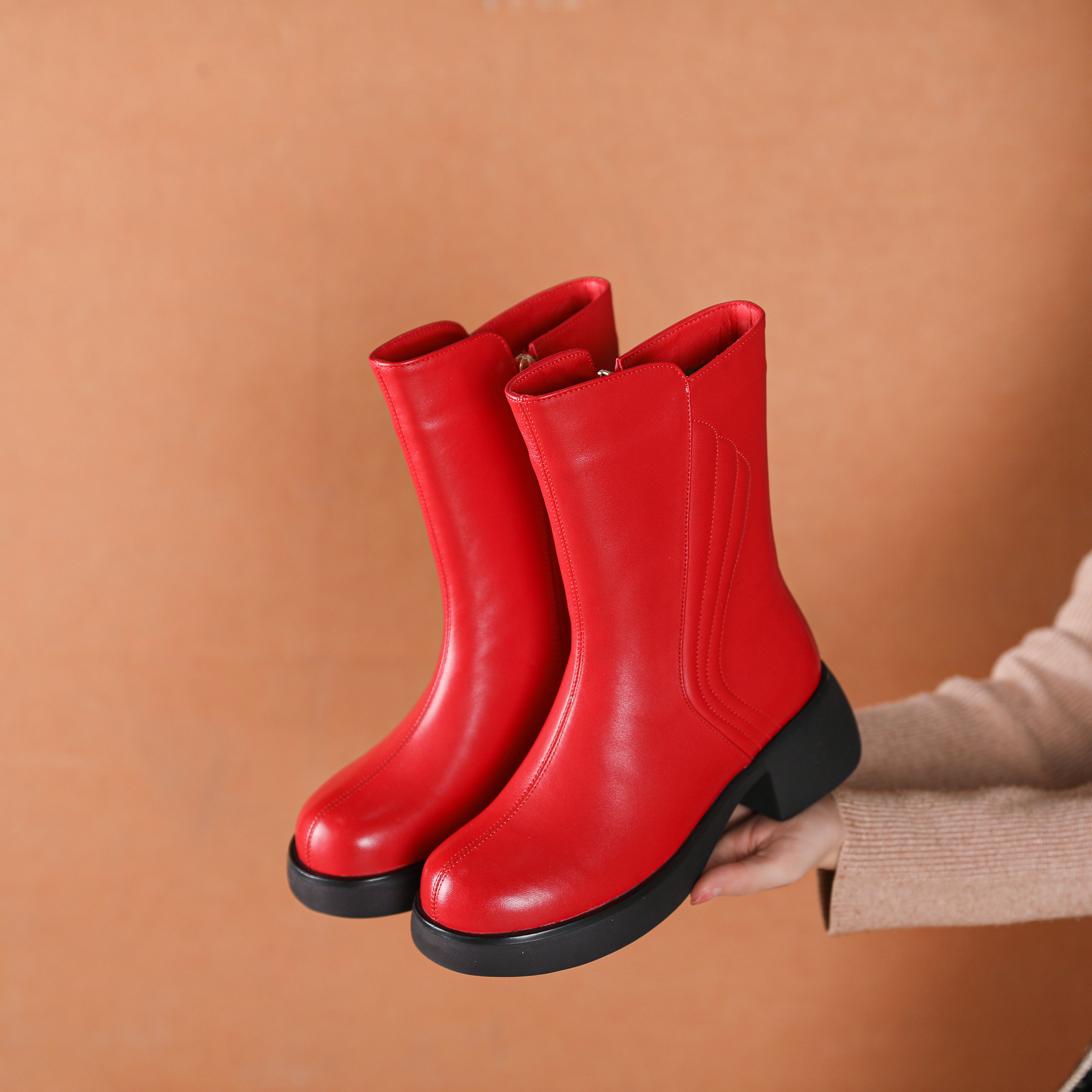 真皮中筒靴女鞋厚底中跟显瘦软皮软底2025新款冬季加绒保暖妈妈鞋,淘宝优惠券,粉丝福利购,淘宝优惠卷