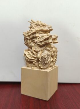 黄杨木雕龙印章摆件实木雕刻