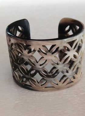 天然牛角镂空雕刻手镯时尚复古