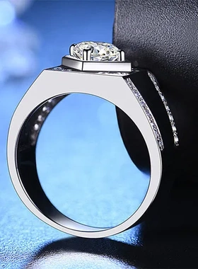 韩版铂金戒指正品1率真镀18K金仿男士镀银婚戒克拉菱形莫桑石