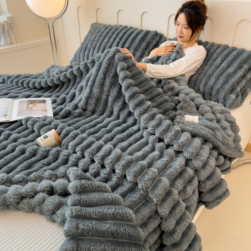 兔毛绒毛毯办公室午睡盖毯加厚珊瑚绒牛奶绒宿舍沙发小毯子床上用,淘宝优惠券,粉丝福利购,淘宝优惠卷