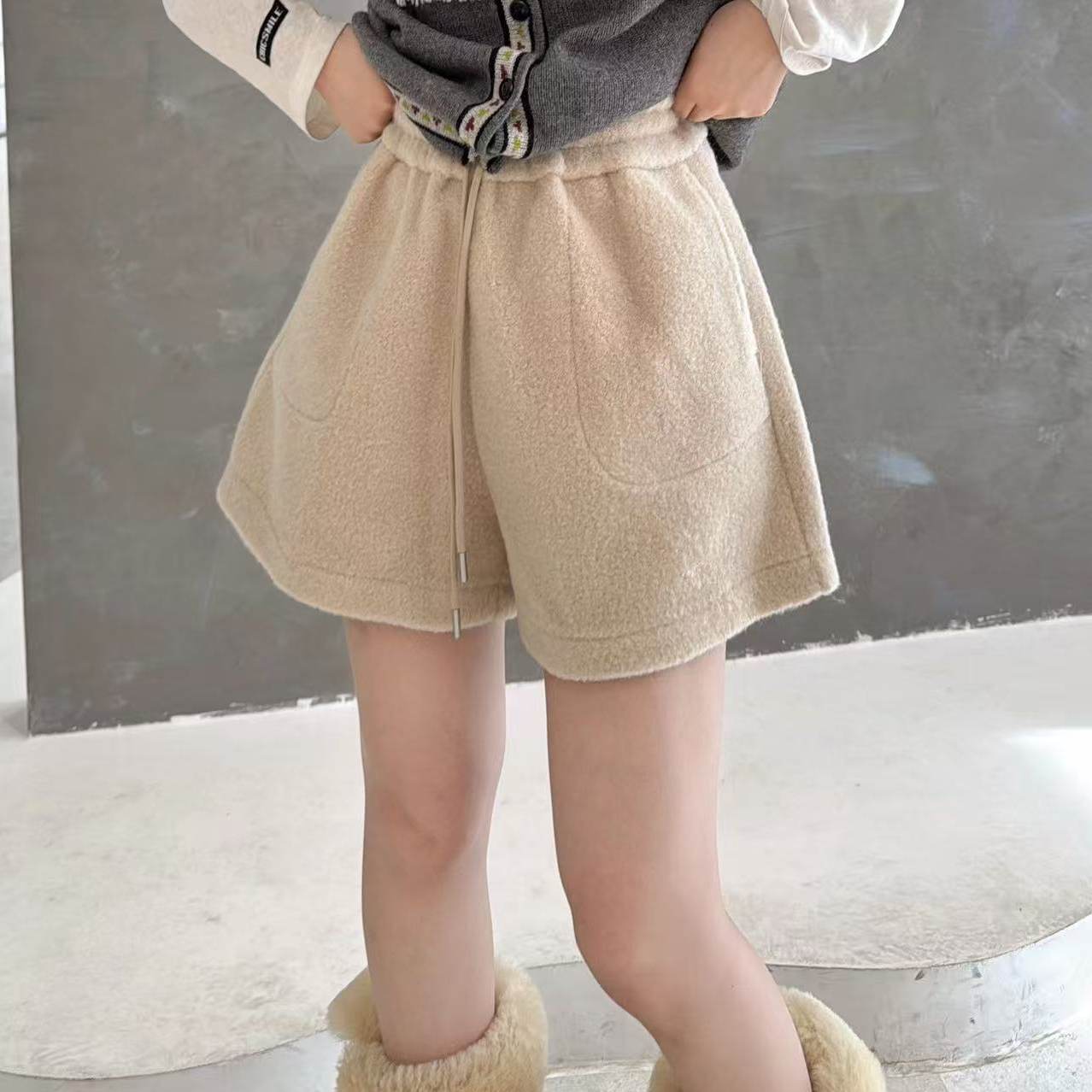 欧洲站2025冬季韩系百搭松紧腰抽绳A字版显瘦软糯舒适休闲裤短裤 - 图0